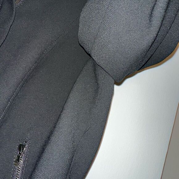 Ann Taylor Loft Women's Blazer Jacket Full Zip Pocket Cropped Black Size 4 NWOT - Picture 5 of 6